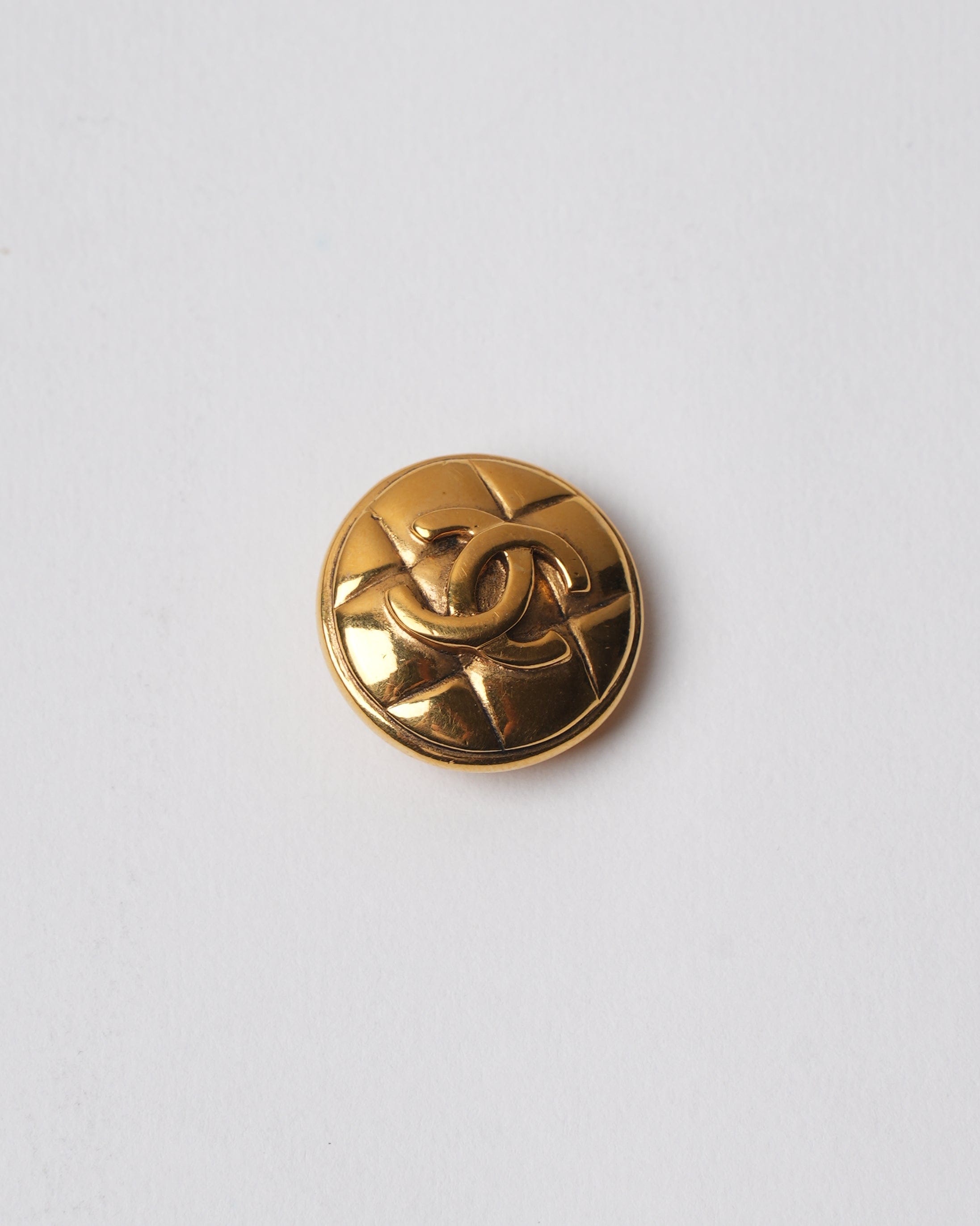 Chanel Vintage Chanel Gold Plated 1990's Earring