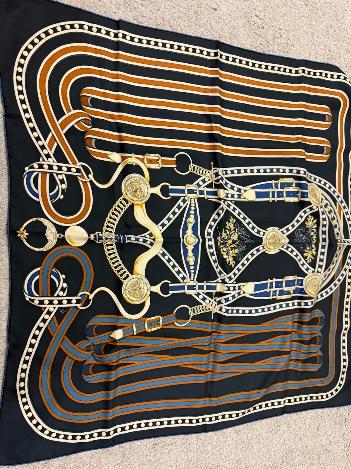 Hermes 90*90 silk scarf ALC3875