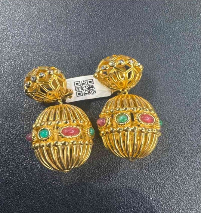 Dior Ball Ear Clip CC510025