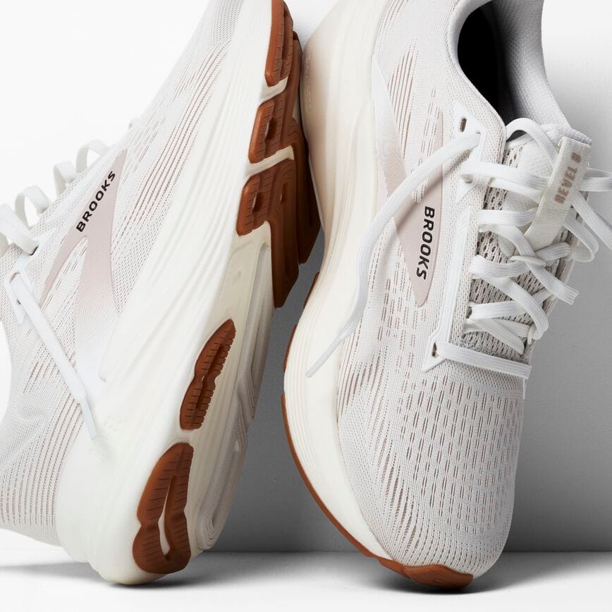 Brooks Revel 8 White/Chateau Grey (Women's)