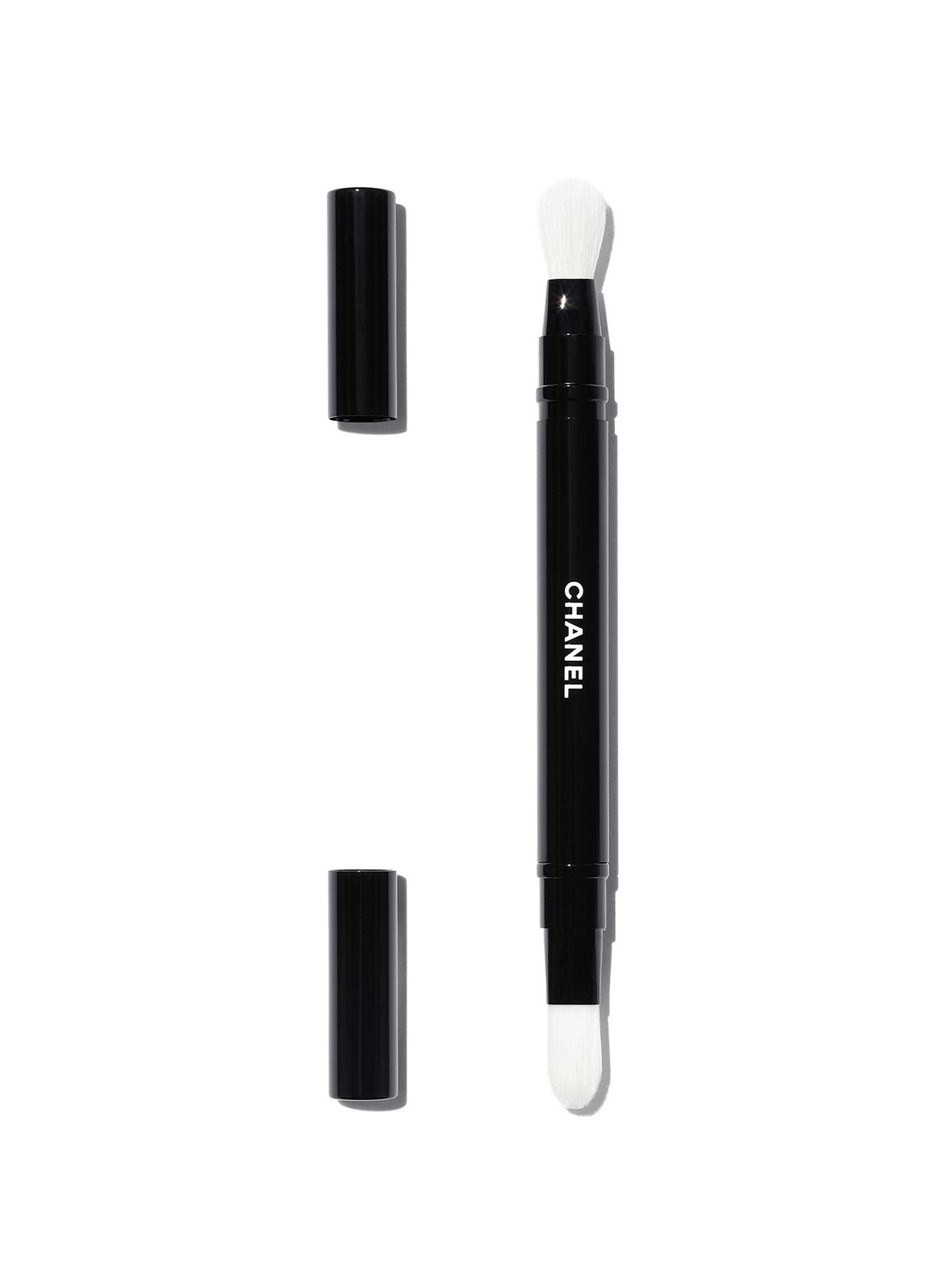 Chanel Retractable Dual - Ended Concealer Brush N°105