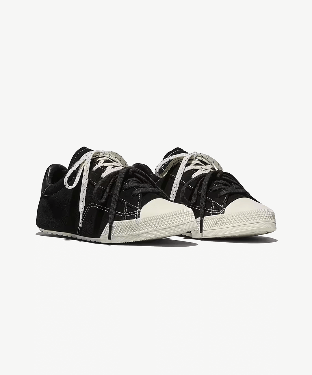 Converse | CHUCK TAYLOR LO { BLACK/BLACK/EGRET