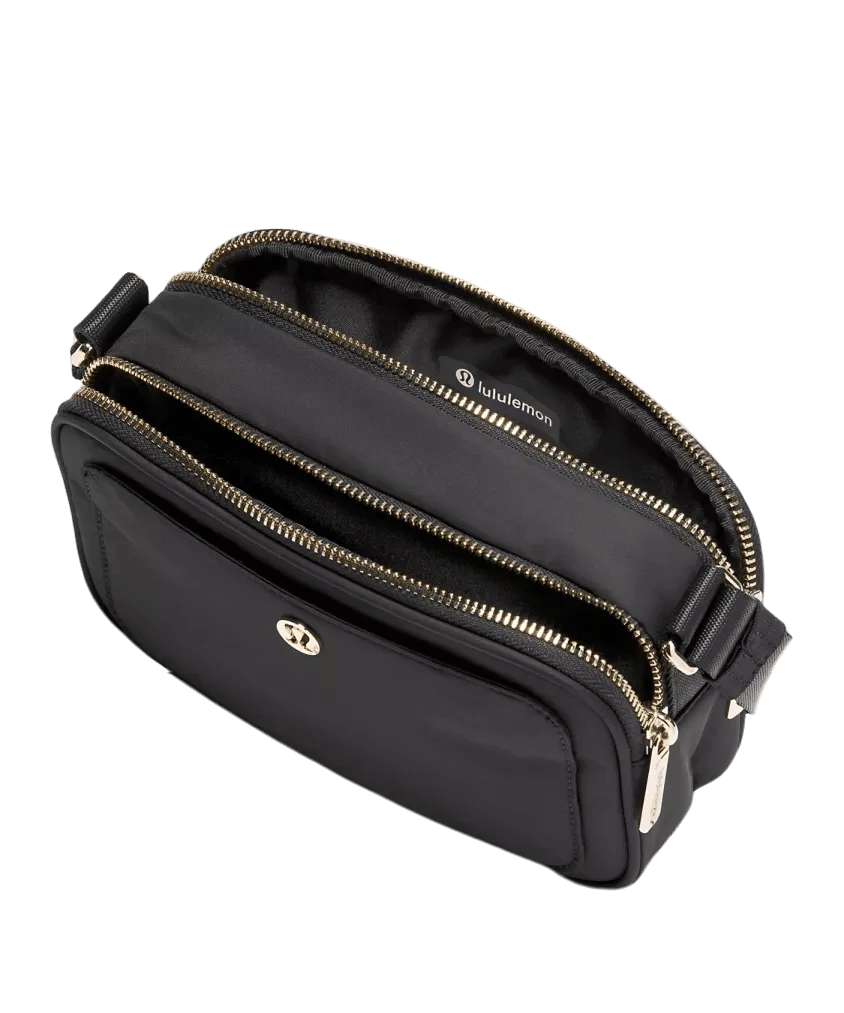 Lululemon Crossbody Camera Bag 2 l Black/Gold
