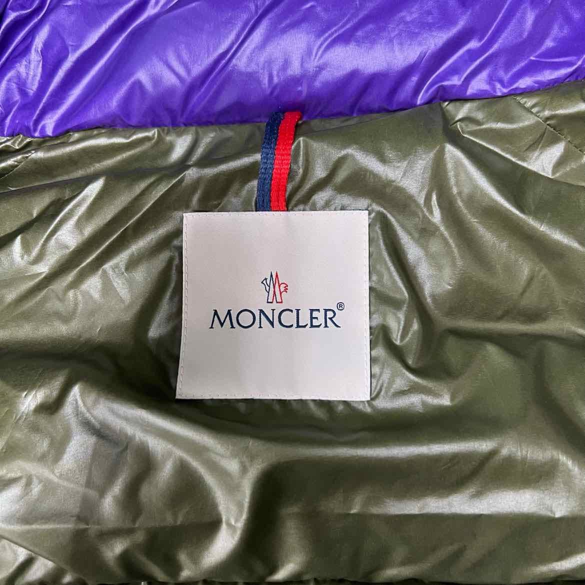 Moncler Jacket LULE GIUBBOTTO Purple New Size 2