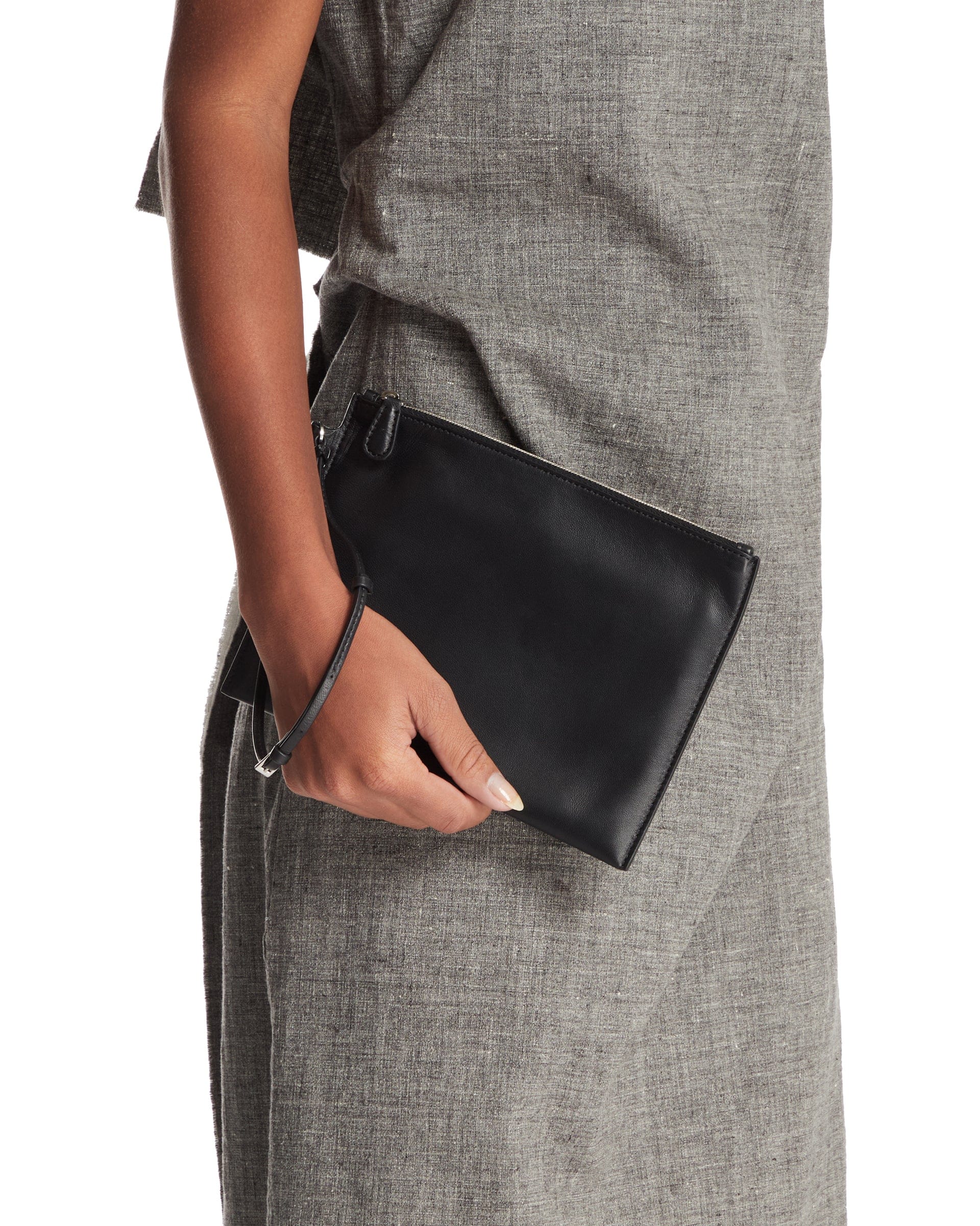 THE ROW Pochette Wristlet Nera