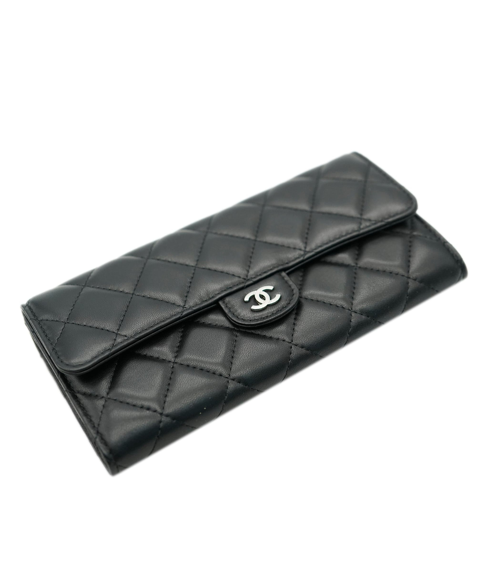 Chanel Classic Lambskin Long Wallet ALC1772