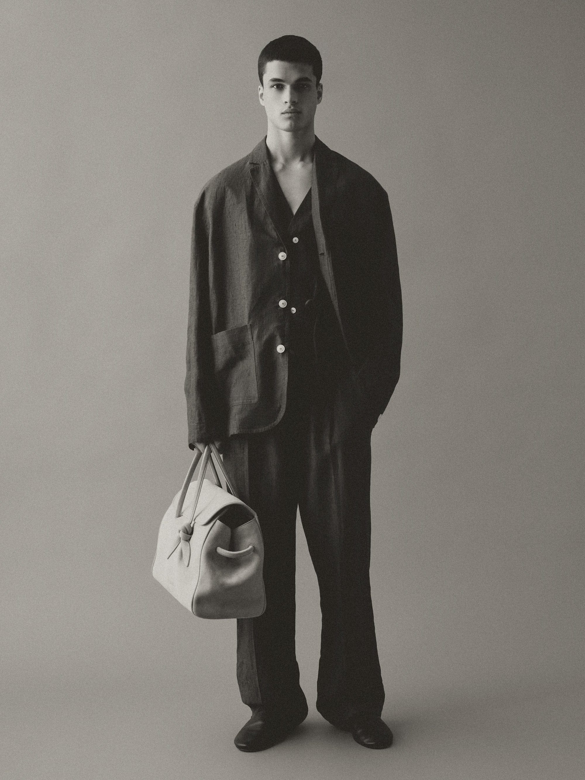 Jacquemus The Turismo Shopper Bag - Beige