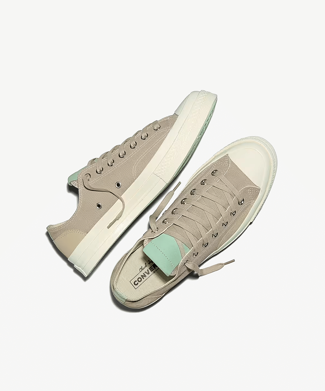 Converse | CHUCK 70 { PAPYRUS/THYME AGAIN/EGRET
