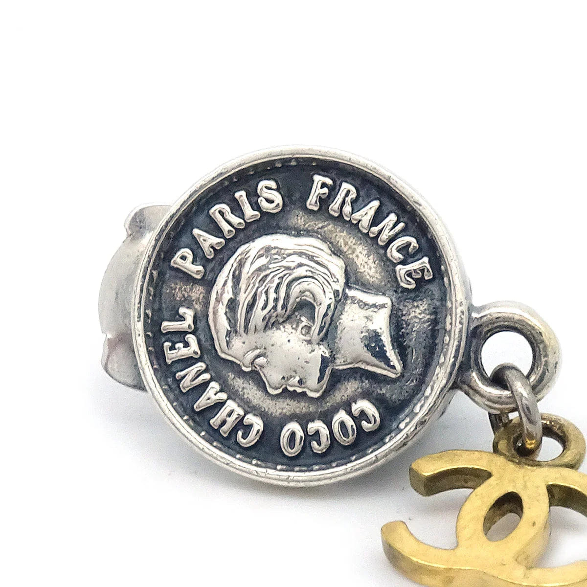 Chanel Medallion Dangle Earrings Gold Silver Clip - On 96P