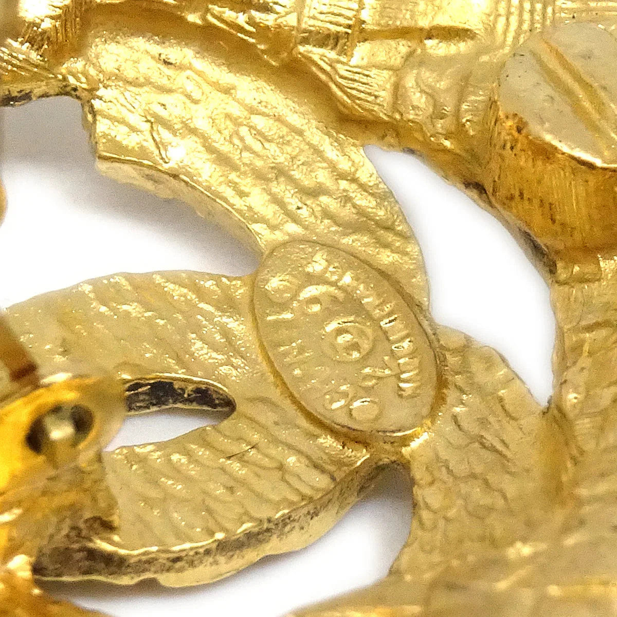 Chanel Button Earrings Clip - On Gold 29/2889