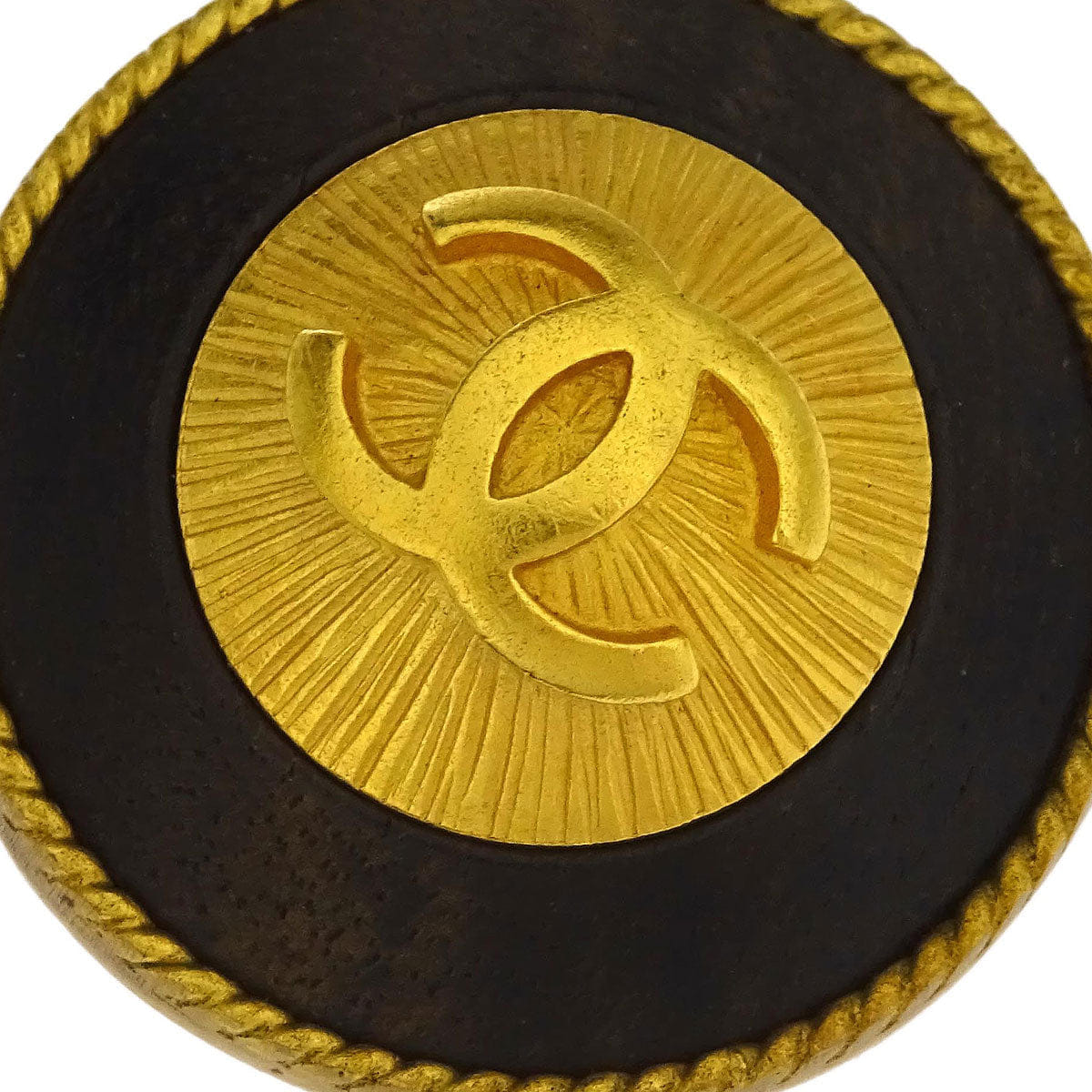 Chanel Gold Button Earrings Clip - On 94P