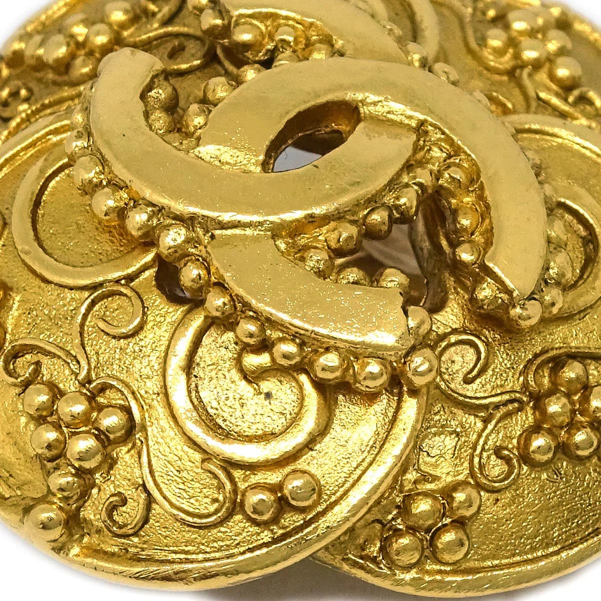 Chanel Clover Earrings Clip - On Gold 96A