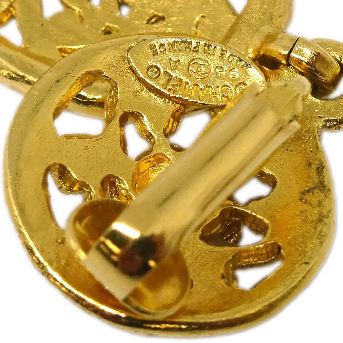 Chanel Dangle Earrings Clip - On Gold 95A