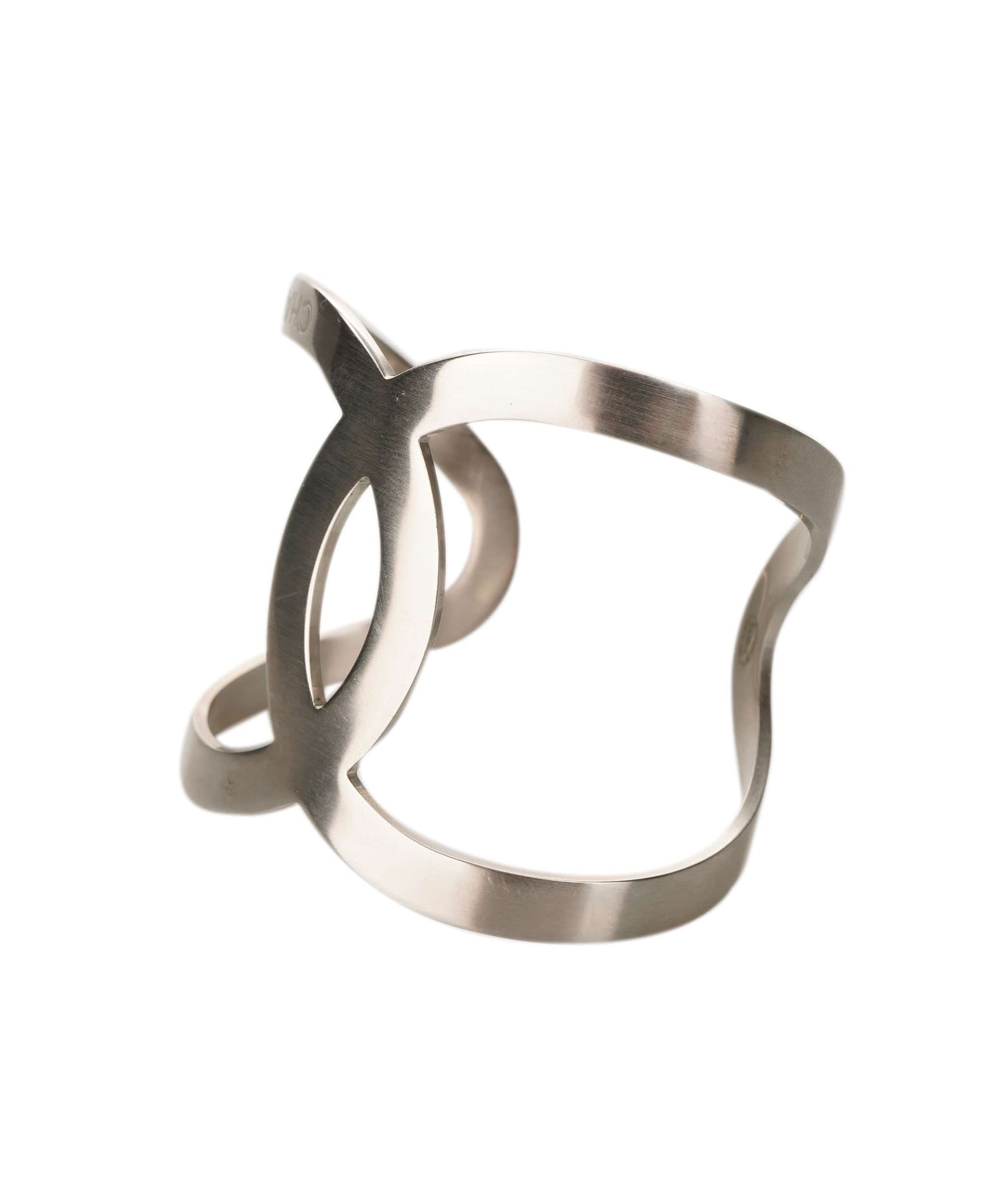 Chanel CC Cuff Matte Silver SKC1743