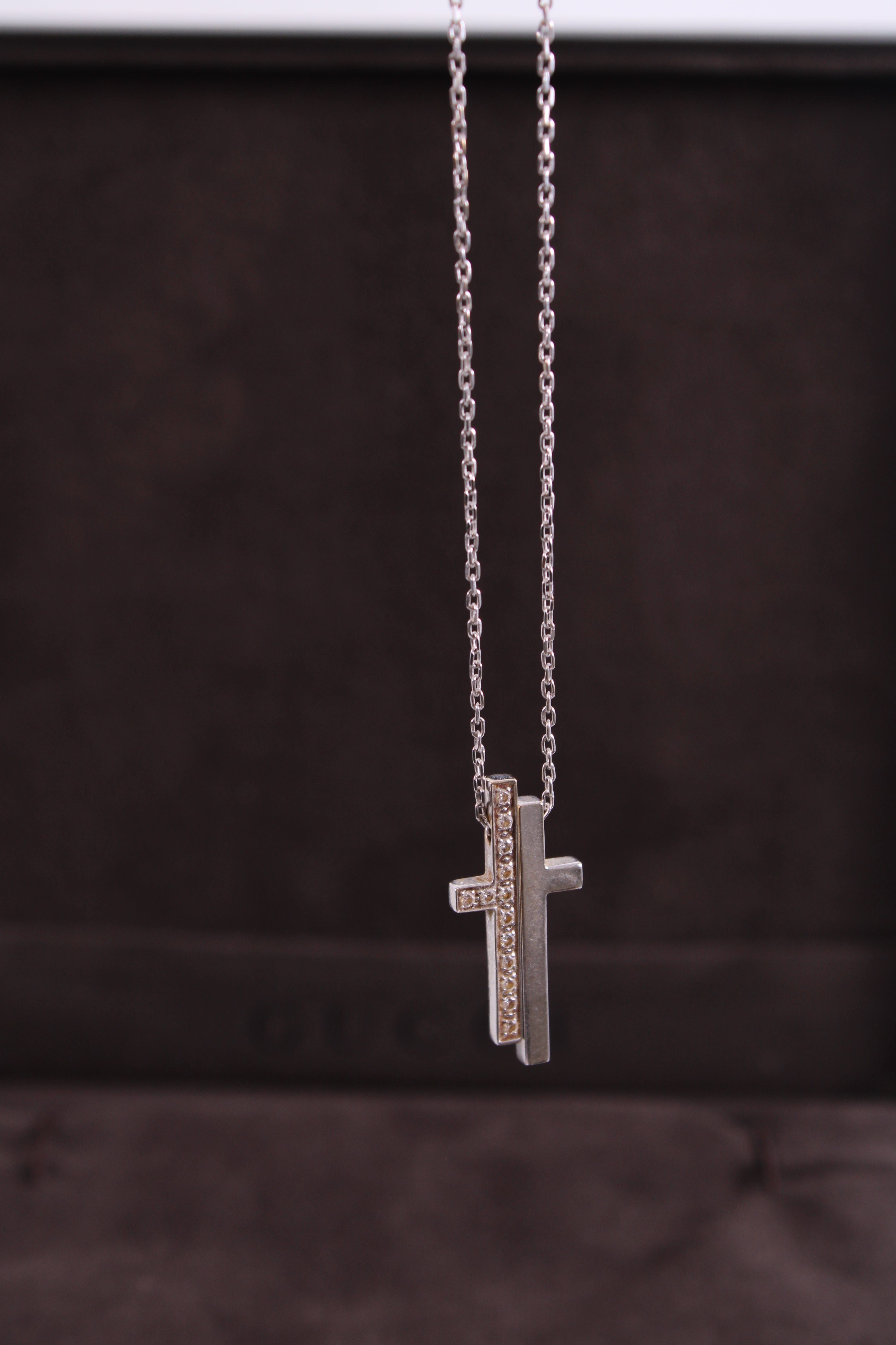 Gucci Diamond Split Cross Necklace 18ct White Gold