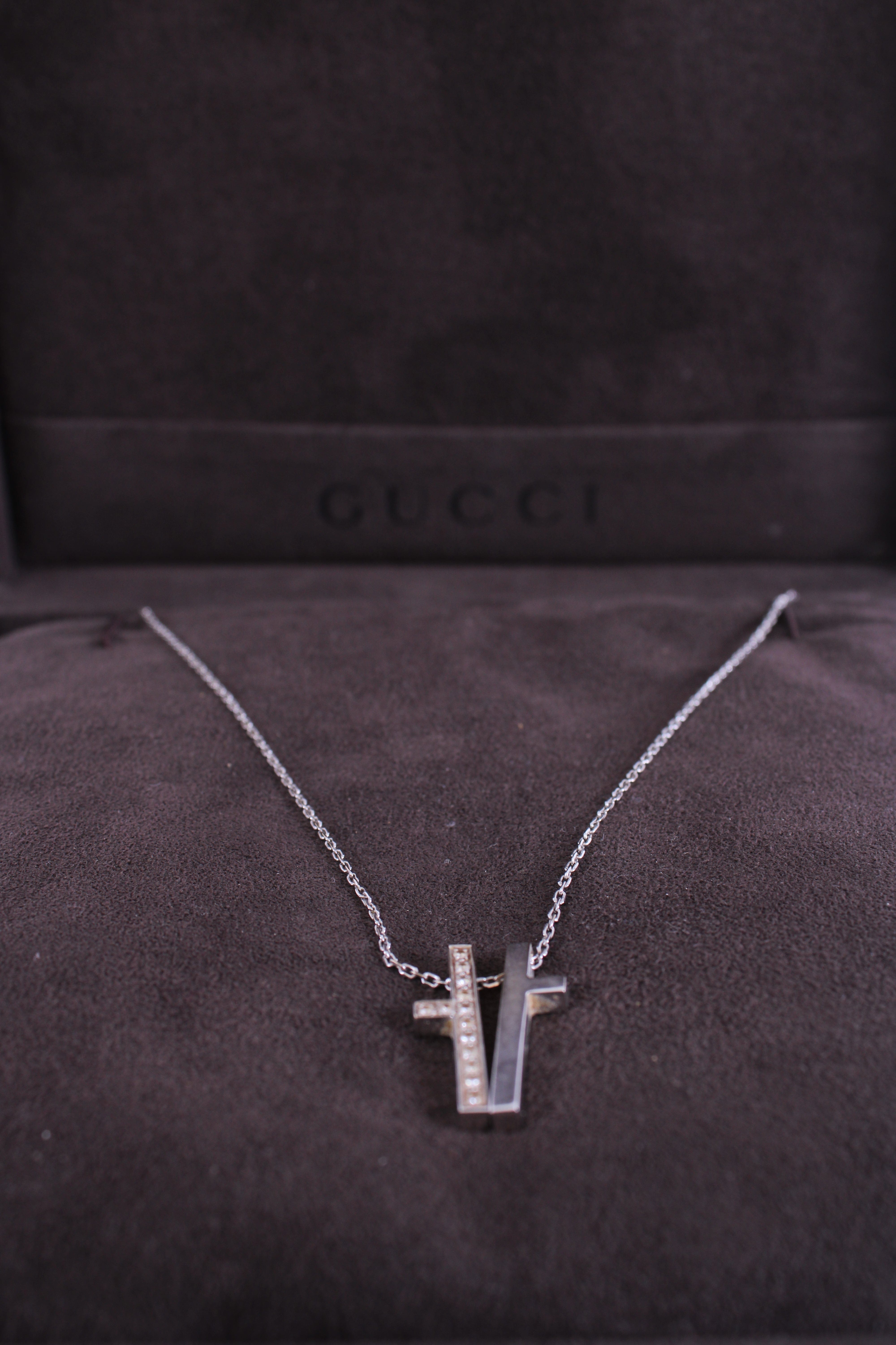 Gucci Diamond Split Cross Necklace 18ct White Gold