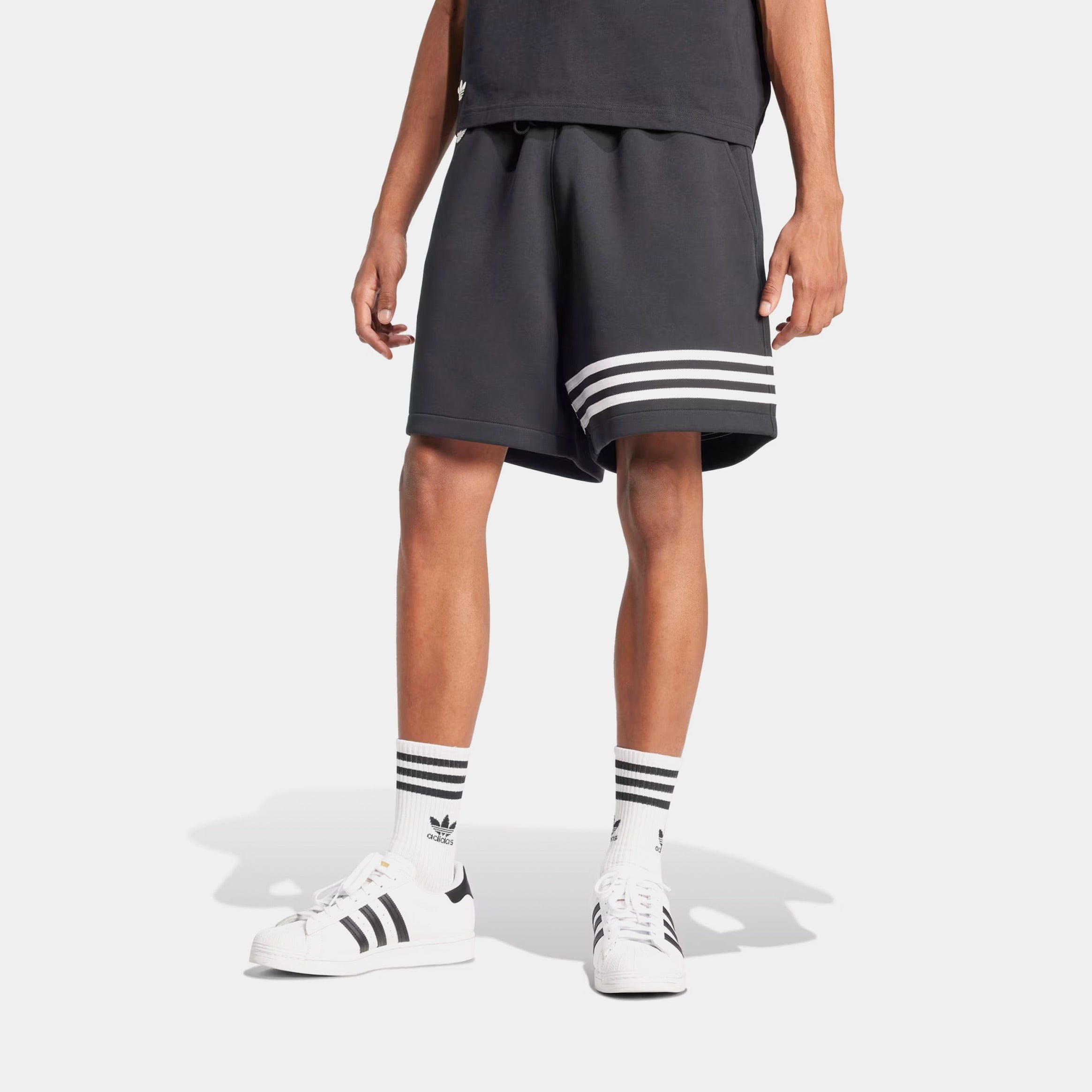 adidas Neuclassics 3 Stripes Fleece Mens Shorts (Black)