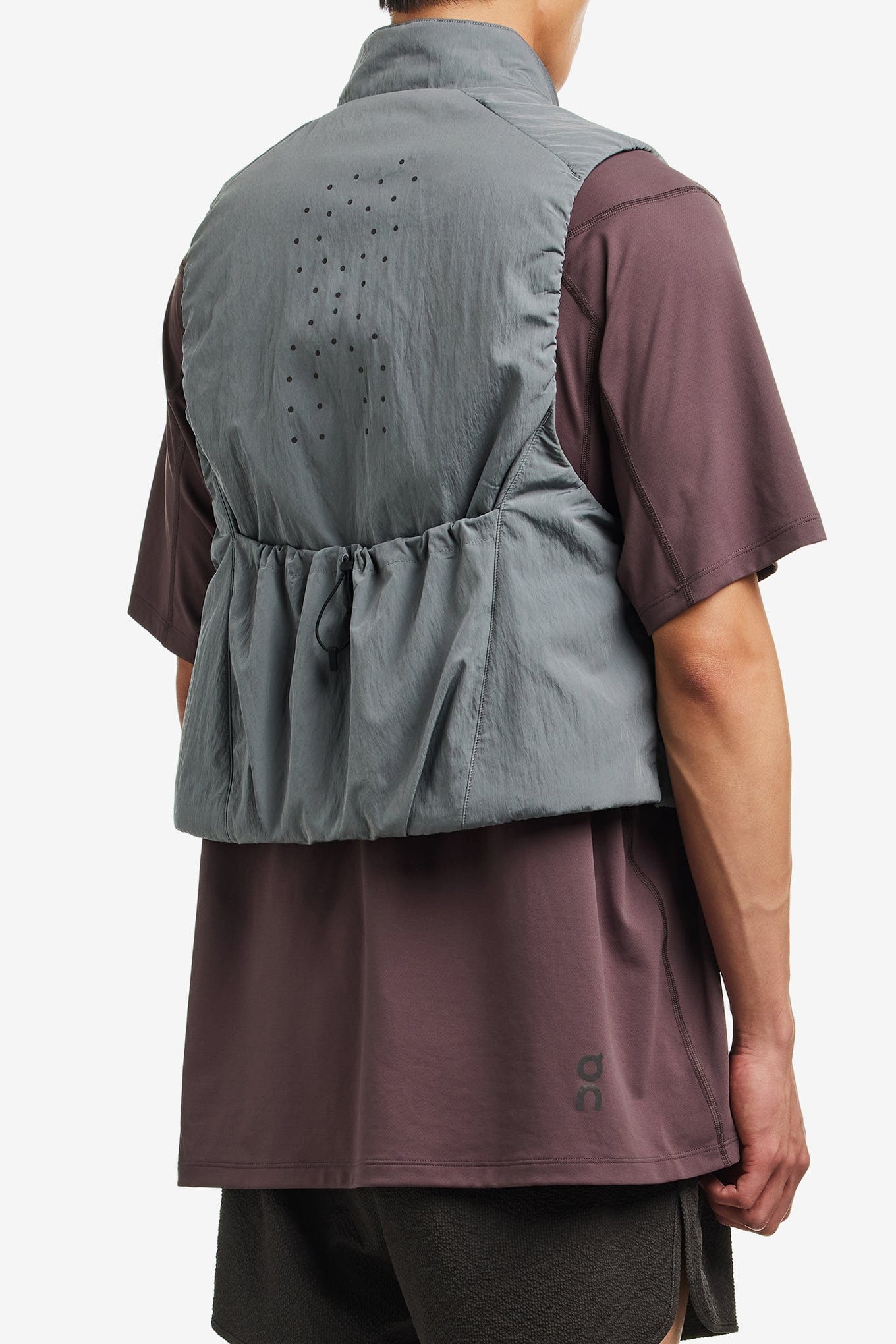 On Running PERFORMANCE VOLT VEST