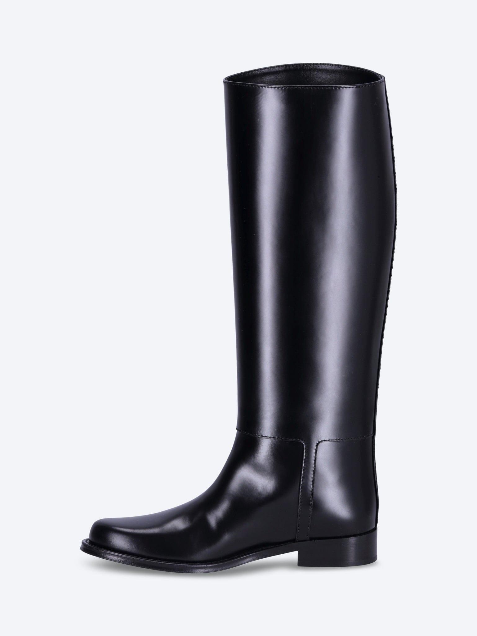 Saint Laurent Julia 25 boo leather boots