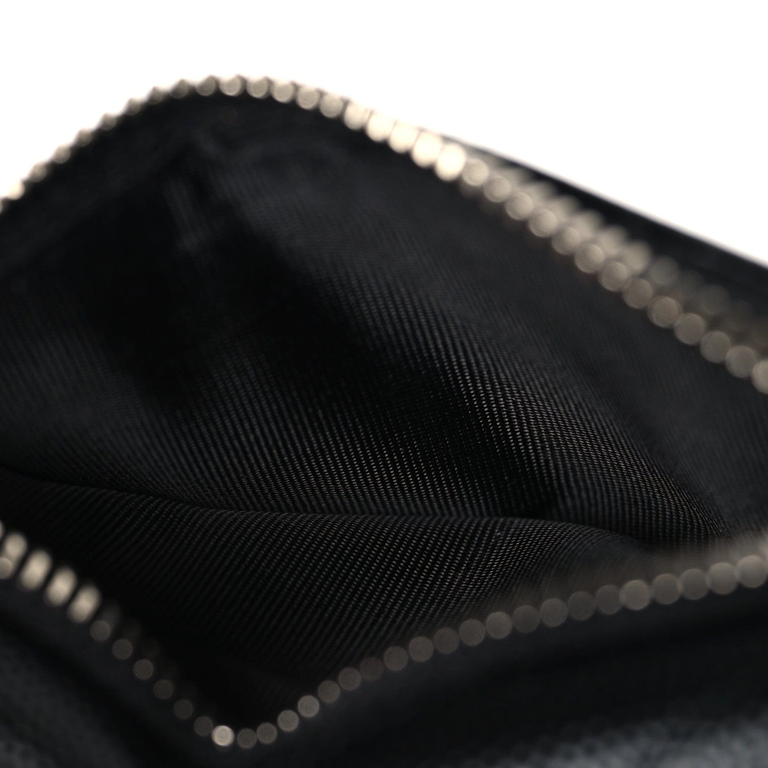 Saint Laurent Grain De Poudre Matelasse Chevron Monogram Compact Wallet Black