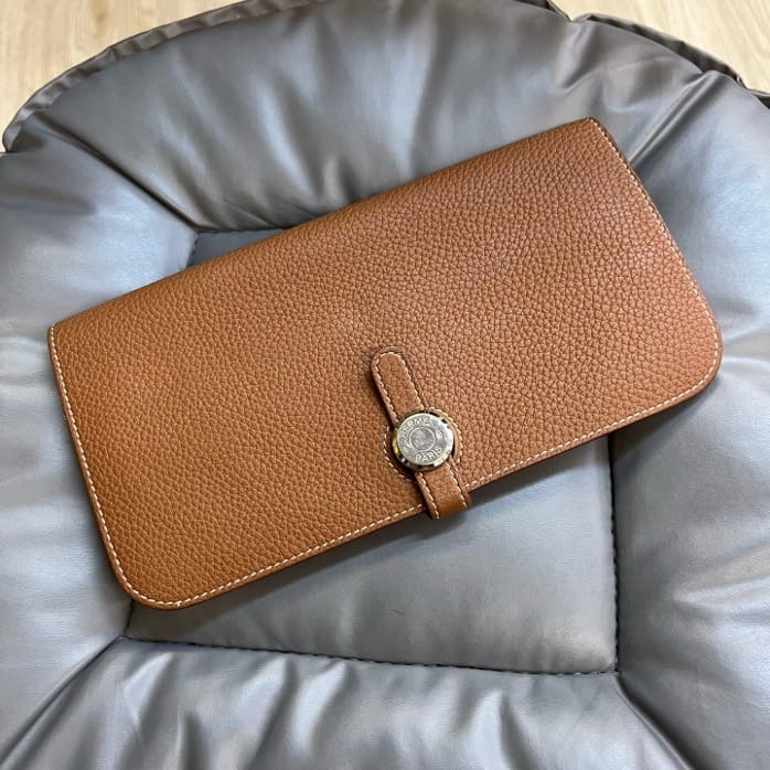 Hermes Gold Brown Dog Long Wallet 20.5 (U - cut) 21900505