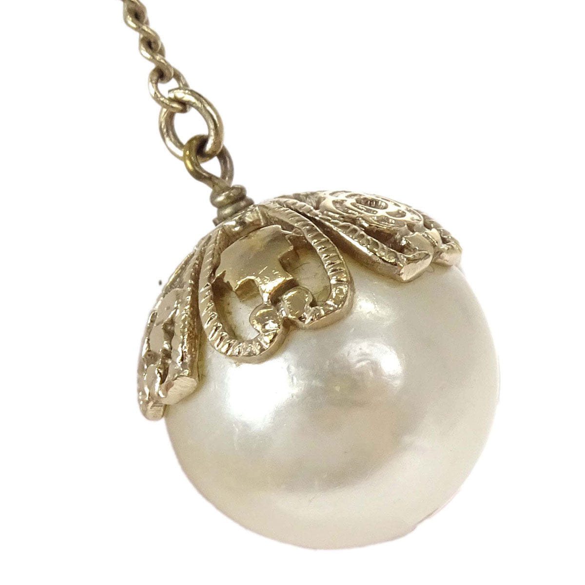 Chanel Costume Pearl Gold Chain CC Pendant Necklace 06P