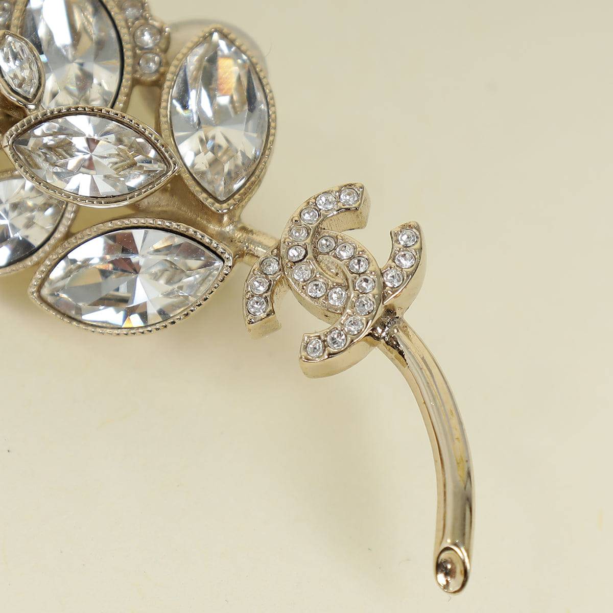 Chanel Gold CC Crystal Leaf 1 Pcs Ear Cuff