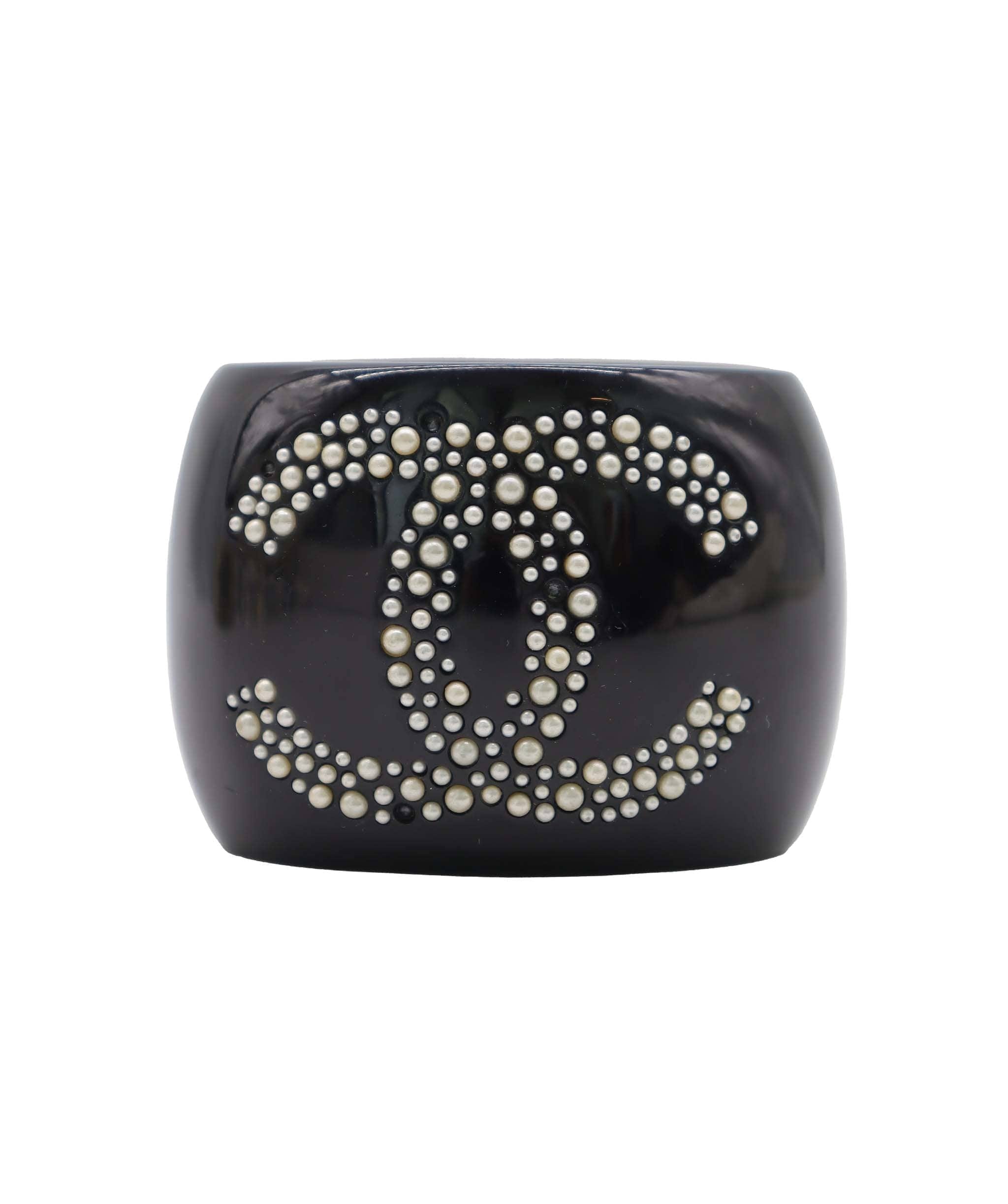 CHANEL BLACK RESIN CC CUFF BRACELET BLACK ASC7322
