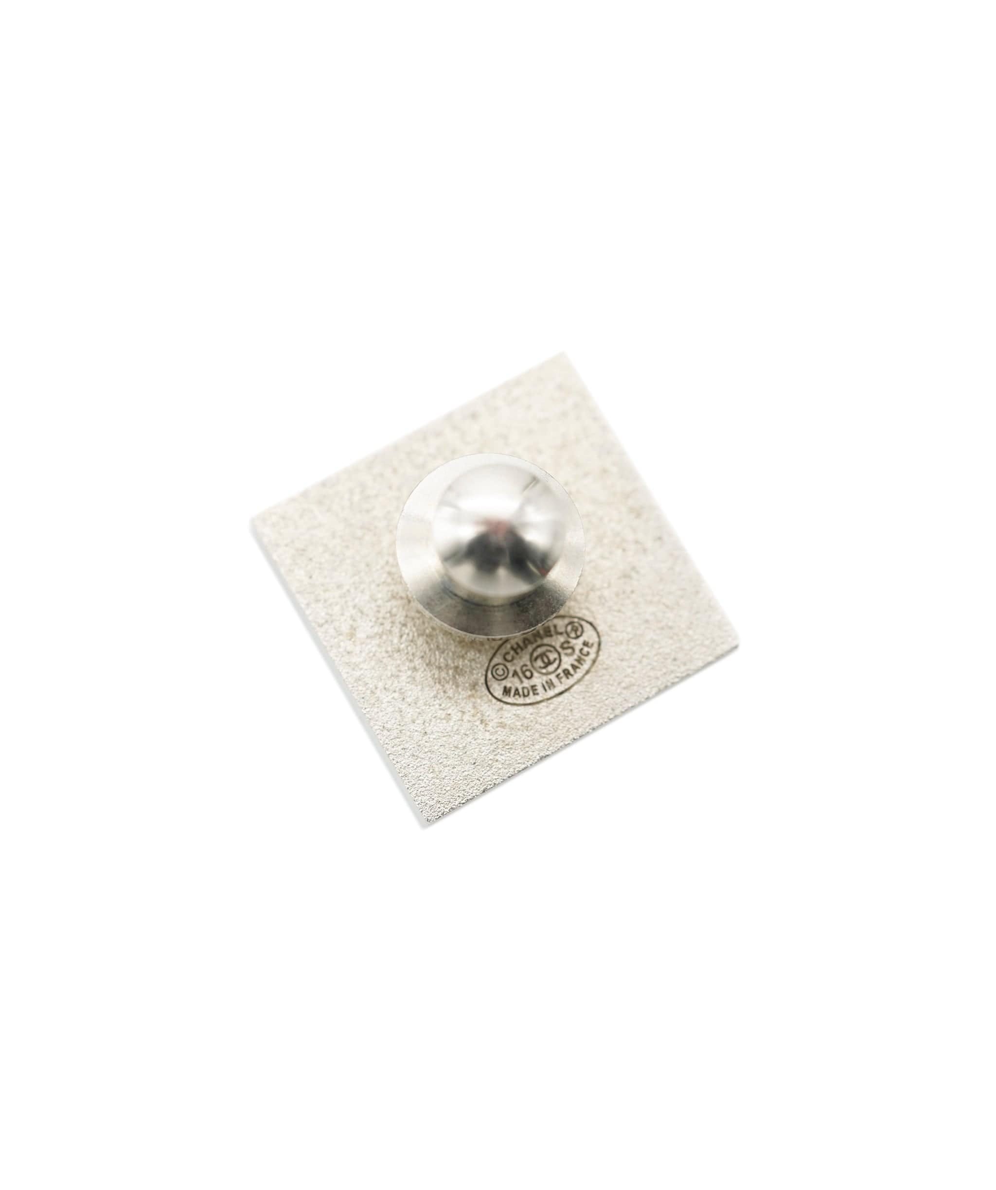Chanel Pin Brooch White PXL2434