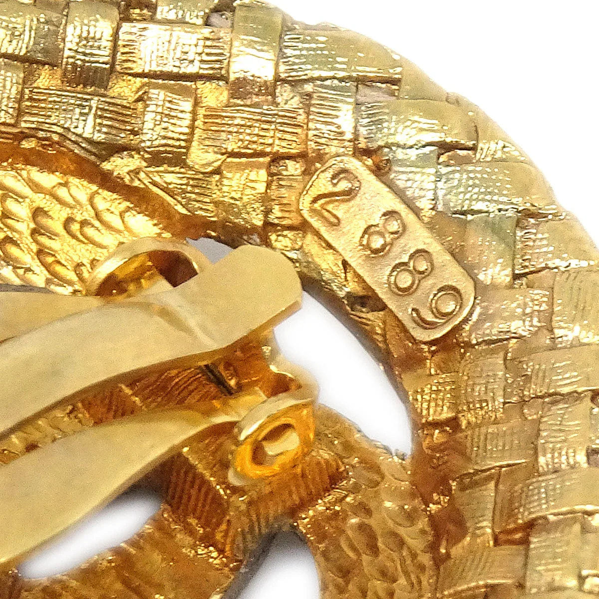 Chanel 1994 Woven CC Cutout Earrings Clip - On Gold 2889