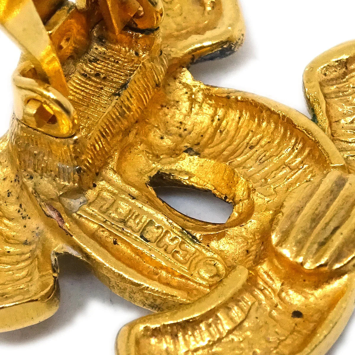 Chanel Gold CC Earrings Clip - On 2433