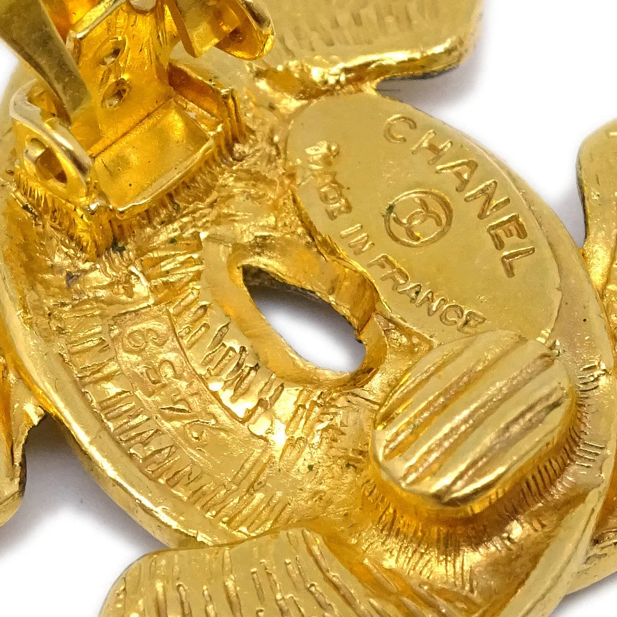 Chanel CC Earrings Clip - On Gold 2459