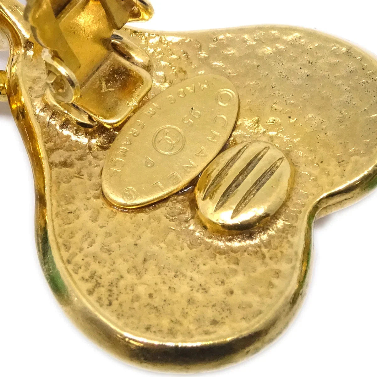 Chanel Gripoix Heart Earrings Clip - On Gold 95P