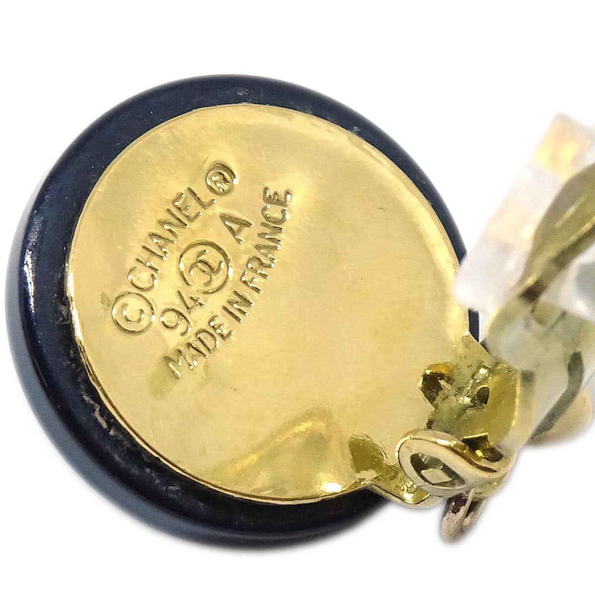 Chanel Gold Costume Pearl Dangle Clip - On Earrings 94A
