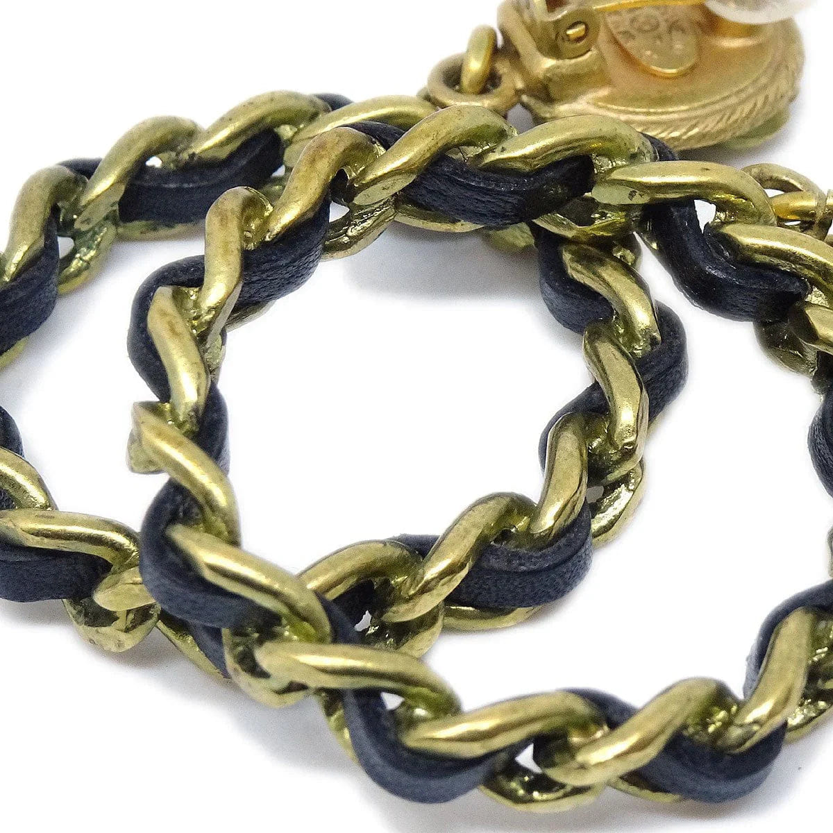 Chanel Clover Chain Hoop Earrings Clip - On Gold 94P