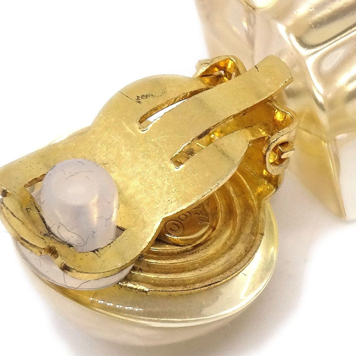 Chanel Imitation Pearl Shaking Earrings Clip - On 97P