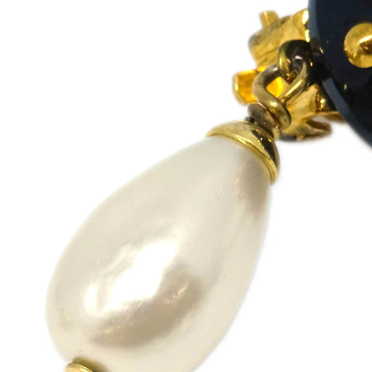 Chanel Costume Pearl Dangle Earrings Clip - On Gold 96C