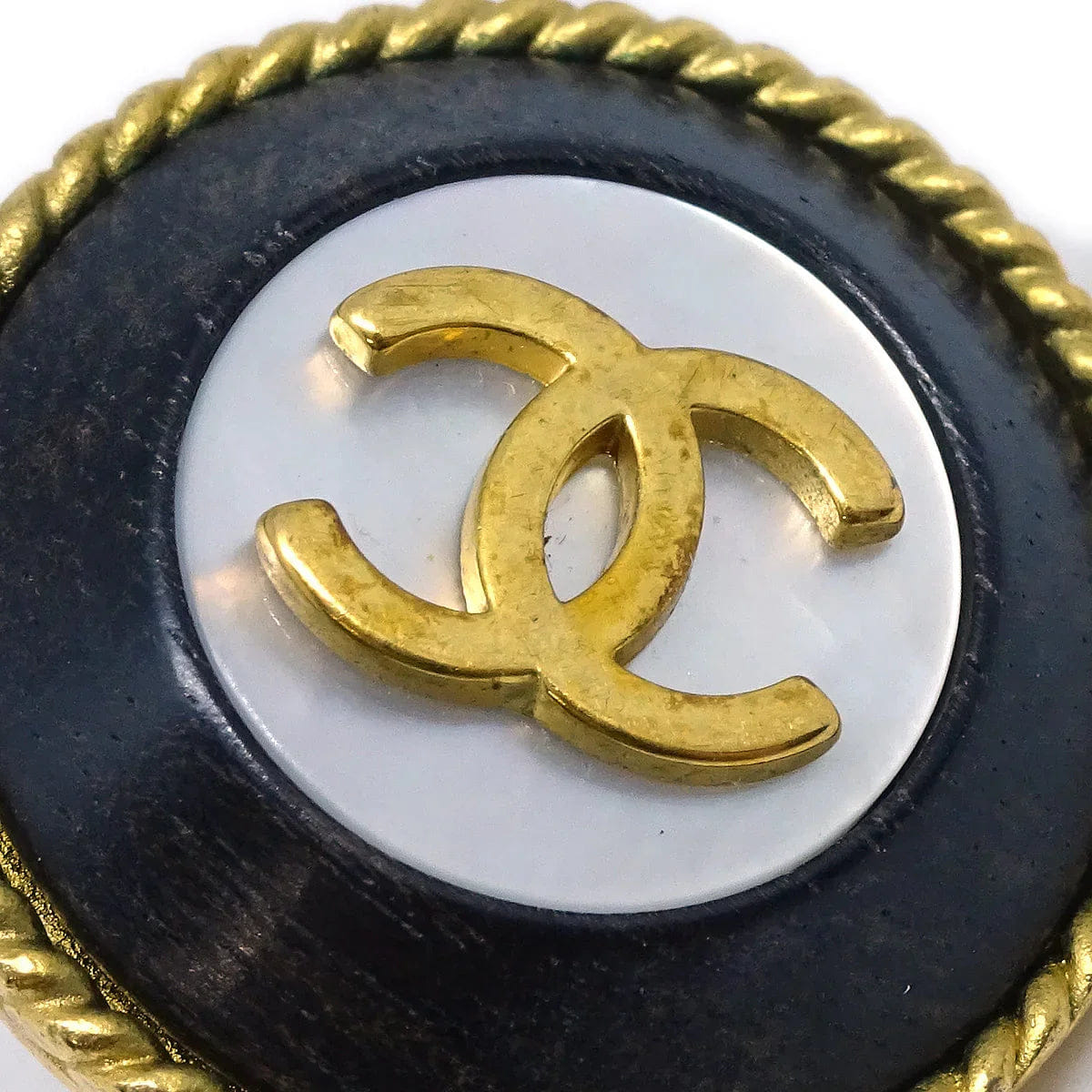 Chanel 1993 Mother of Pearl Rope Edge Earrings Clip - On