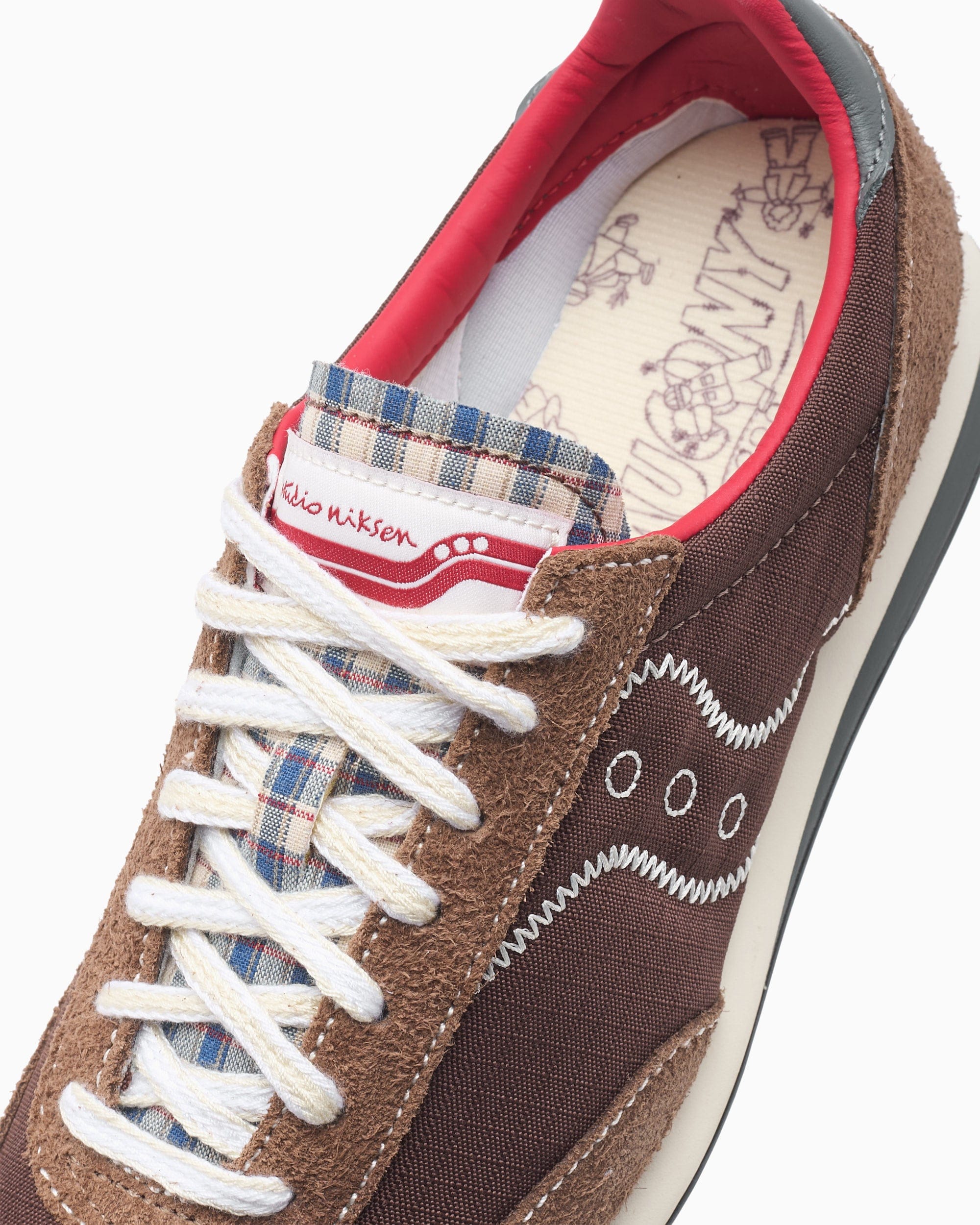 Saucony x Estudio Niksen Trainer 80