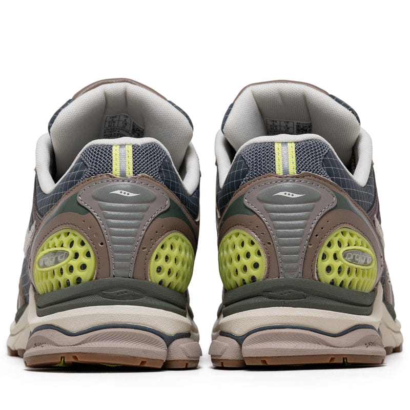 Saucony Progrid Triumph 4 - Carbon/Taupe
