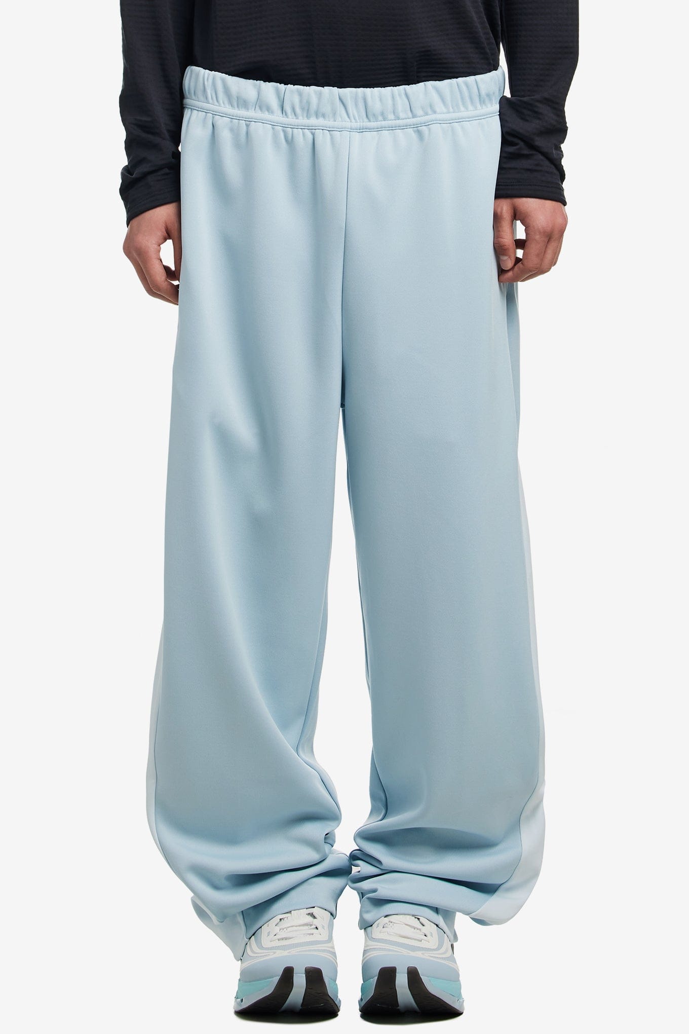 On Running TRACK PANTS IKON
