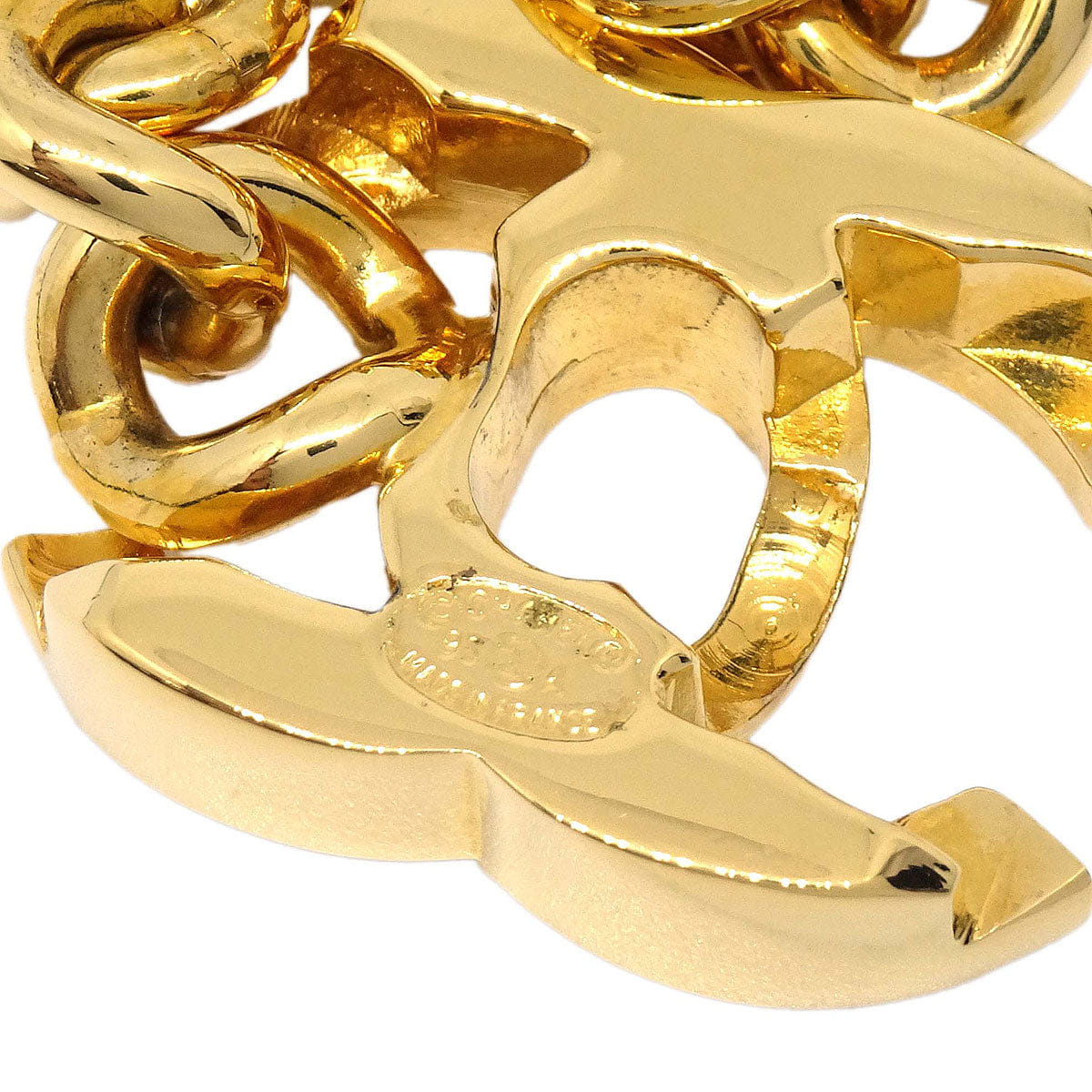 Chanel Turnlock Bracelet Gold 95A