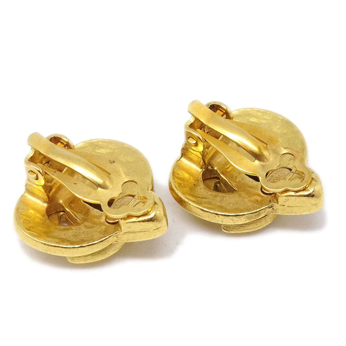 Chanel 1997 Heart Earrings Gold Clip - On Medium 97P
