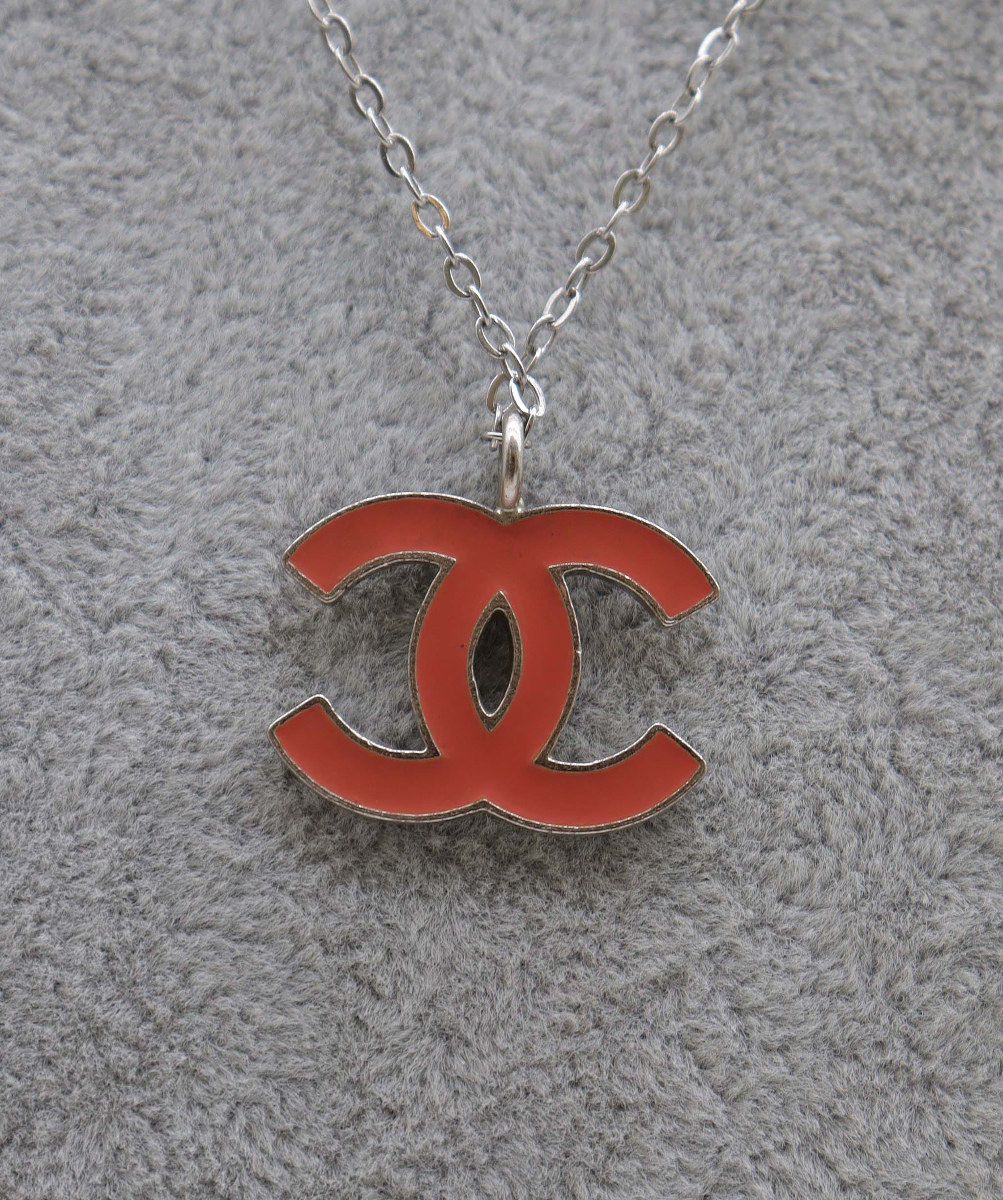 CHANEL VINTAGE NECKLACE COCOMARK ACCESSORY 04P DXBS2244