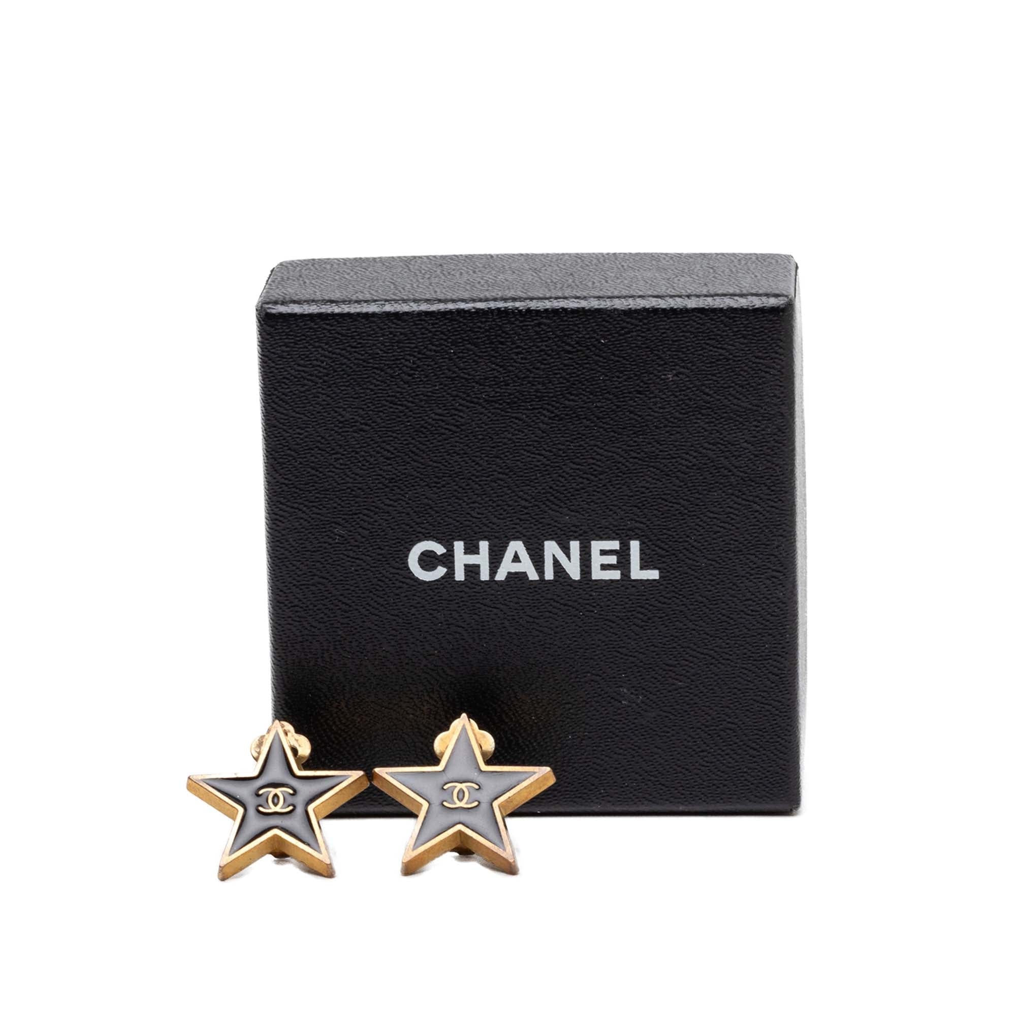 Chanel CC Gold Plated Enamel Star Clip On Earrings