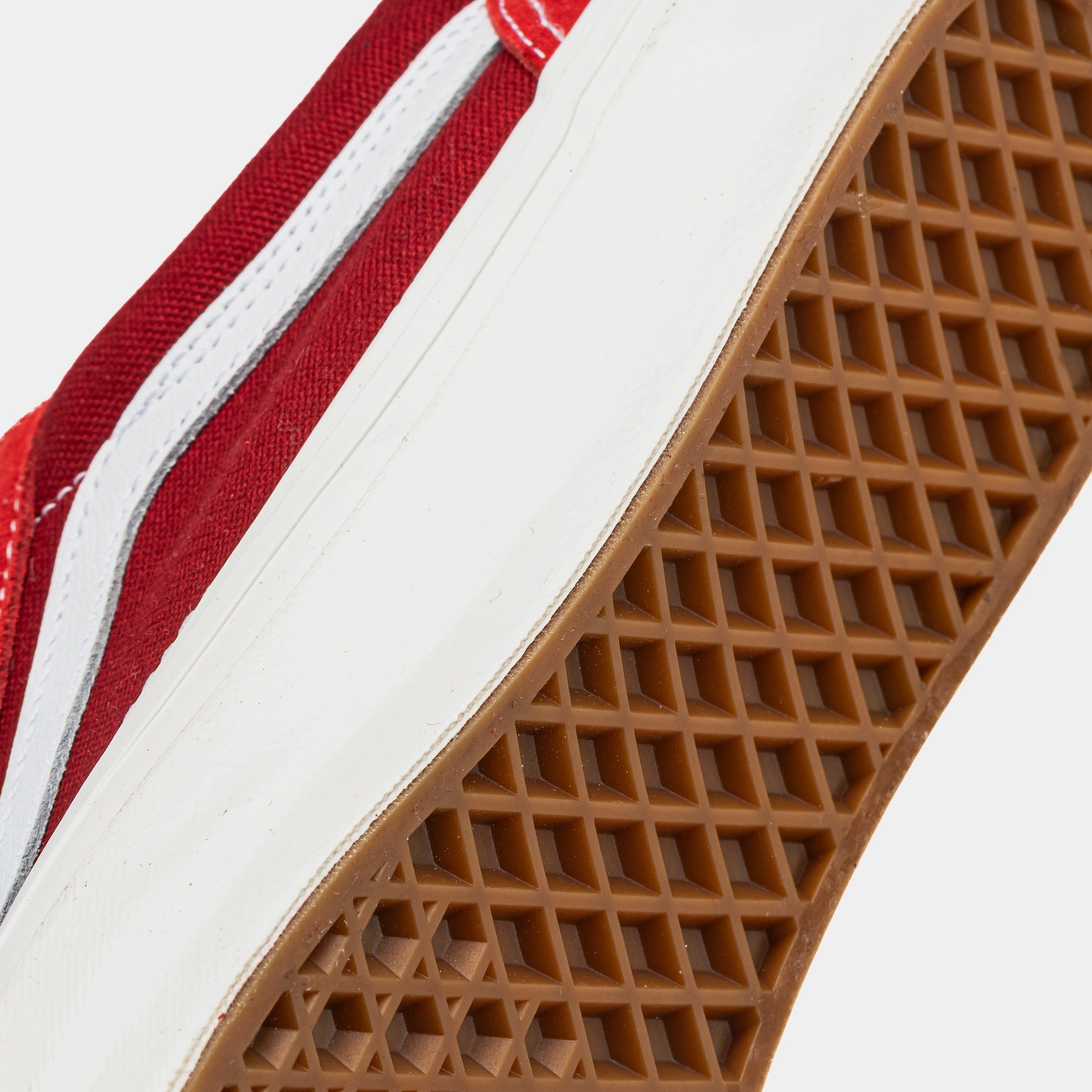 Vans Lux Old Skool Mens Lifestyle Shoes (Red/White)