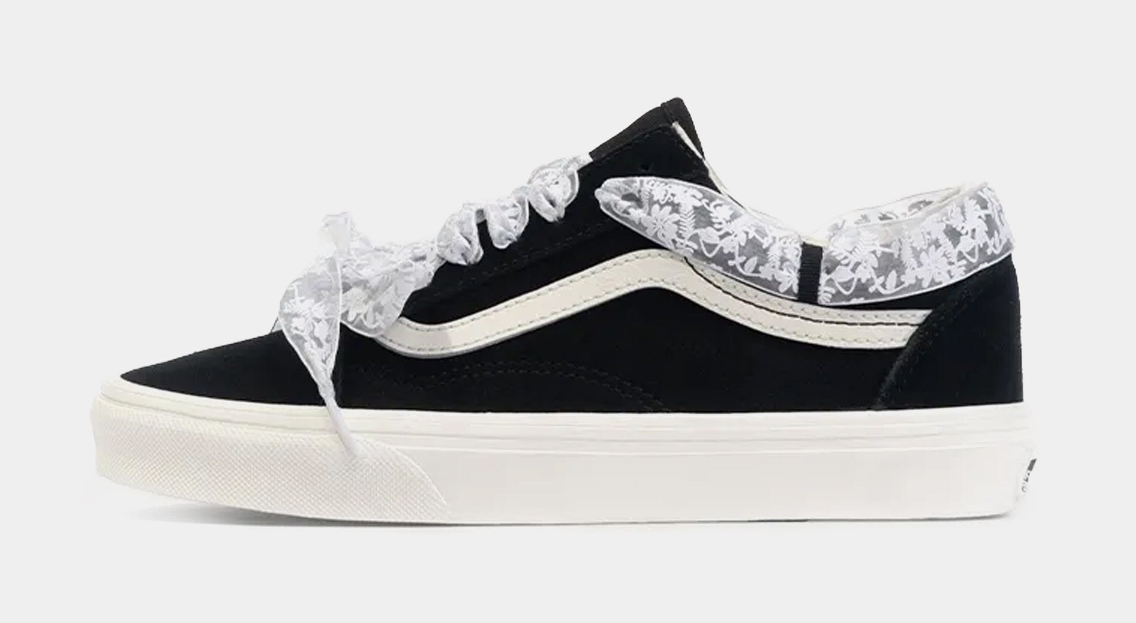 Vans Old Skool Mens Skate Shoes (Black)
