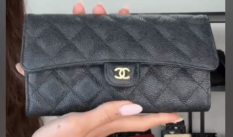Chanel C26031095 Chanel Flap Wallet Black Caviar
