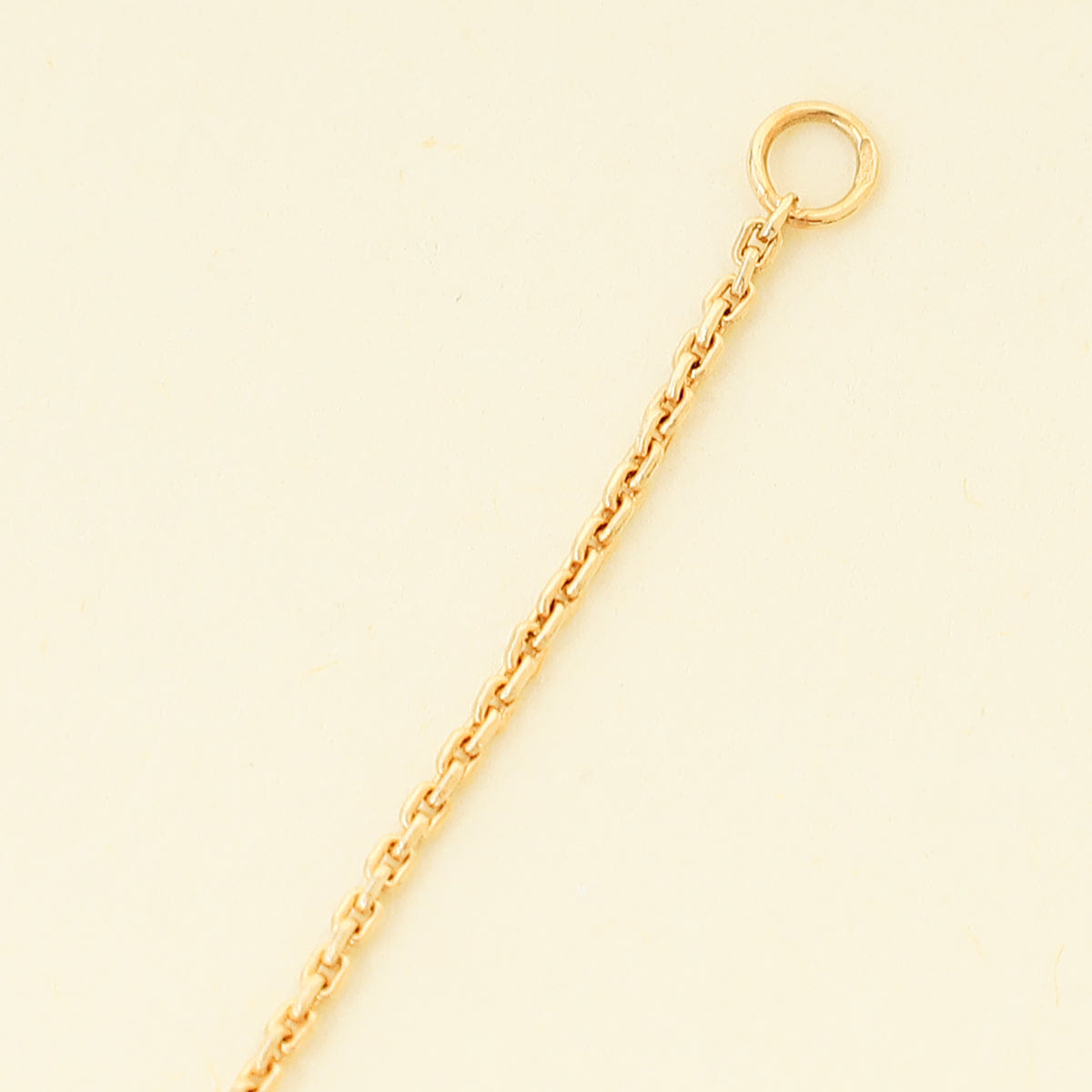 Louis Vuitton 18K Yellow Gold Blossom Medallion Pendant Onyx Diamond Necklace