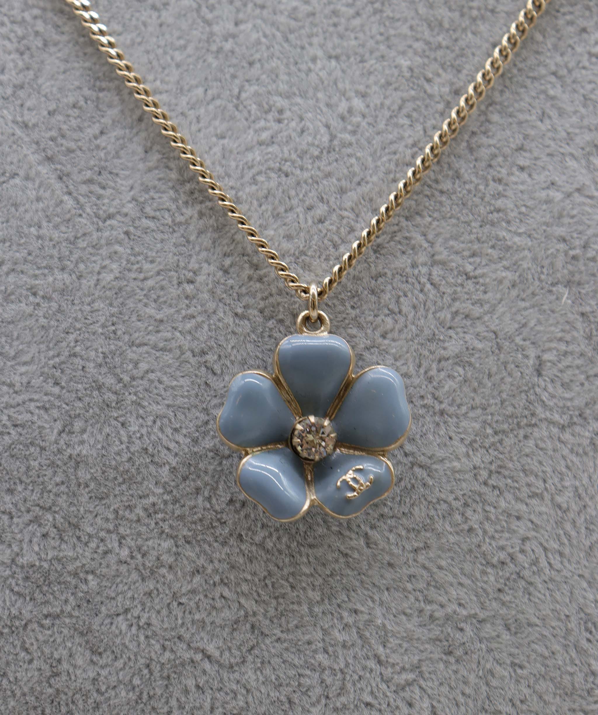 CHANEL VINTAGE NECKLACE RHINESTONE FLOWER ACCESSORY A14P DXBS2249